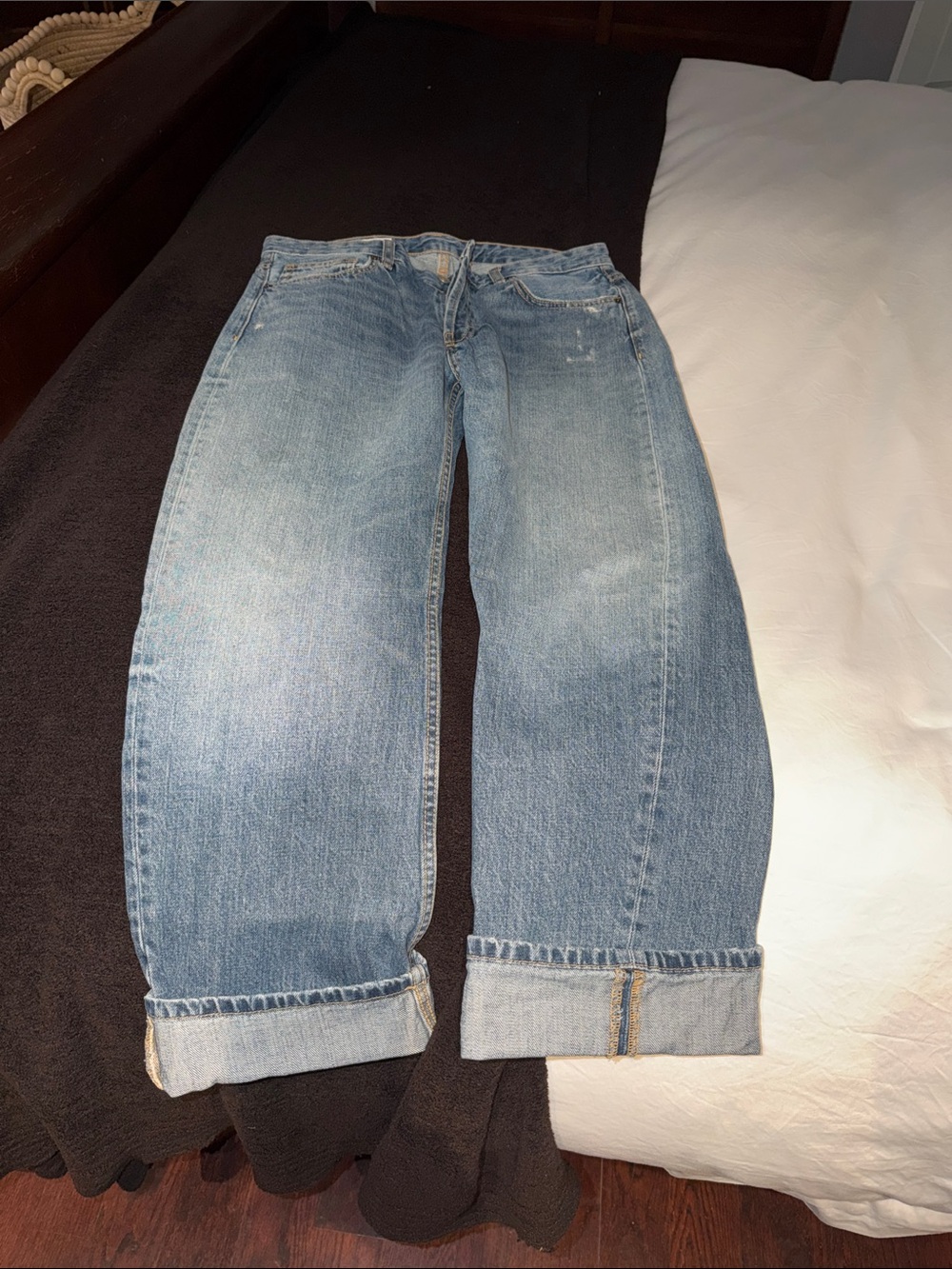 Zara toteme style turned leg nwot US6